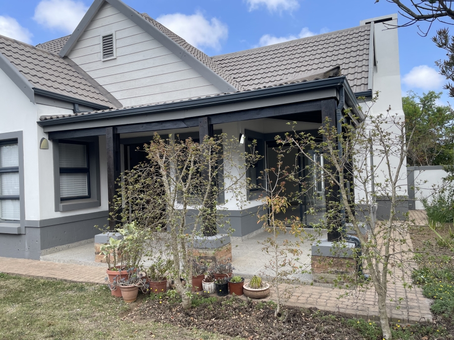 3 Bedroom Property for Sale in Blue Mountain Village Western Cape